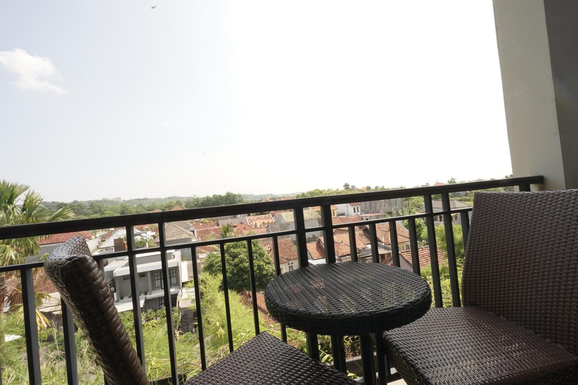 Argya Santi Resort Jimbaran Buitenkant foto
